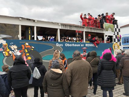 Ferrarifans aus Oberglaim