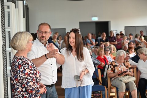 Die Spannung steigt.