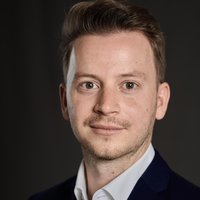 Author Sebastian Lippert
