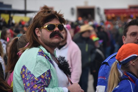Die 80er-Welle schwappt heuer ungebrochen durch den Fasching. Warum? 