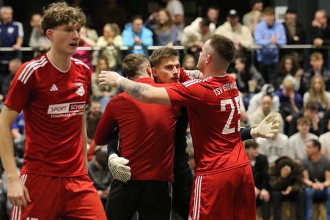 Matchwinner im Halbfinal: Michael Mandl rettet Mauth mit ganz starken Reflexen das 1:0 gegen Hohenau