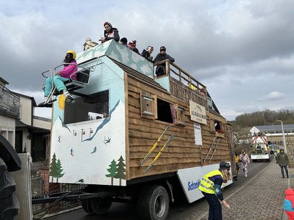 Der Zug neigt sich langsam dem Ende zu.